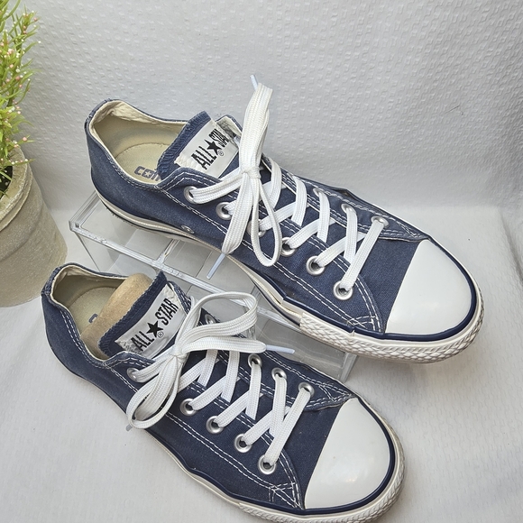 Converse All Star Blue and White Sneakers Mens 7, Womens 9 - Picture 3 of 12